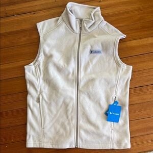 Columbia Men’s Cream Fleece Vest